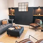 Rosslyn House By Solace Stays