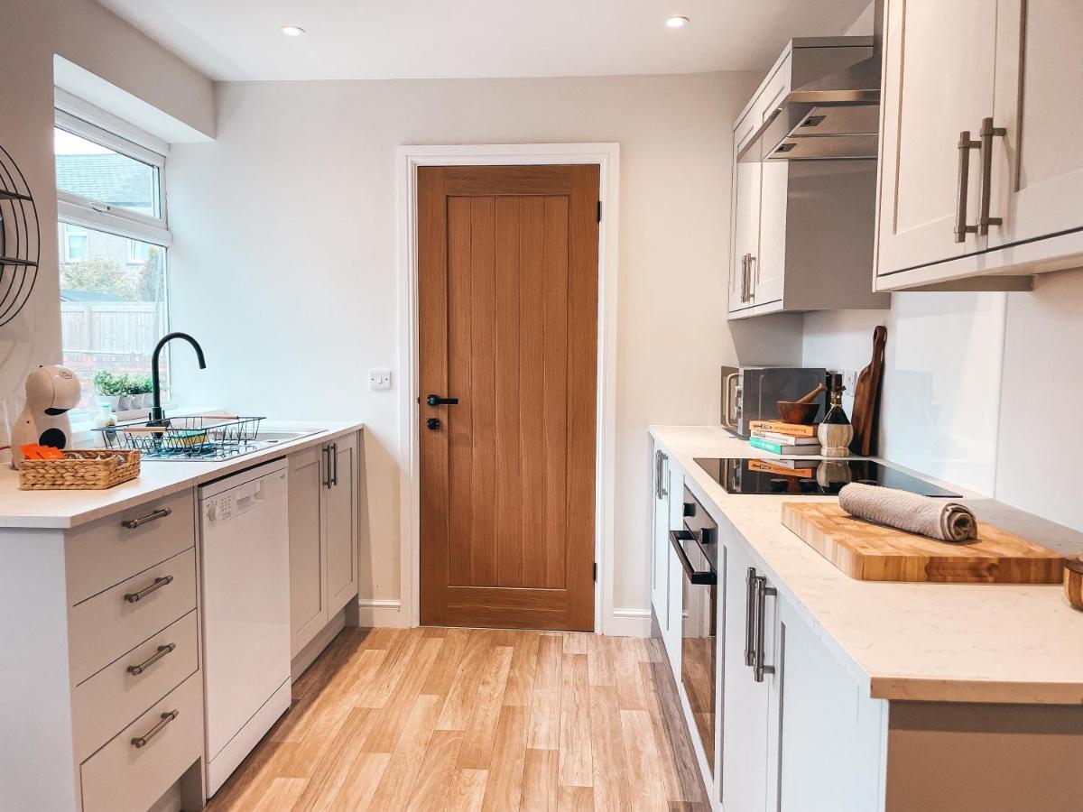 Holiday home Rosslyn House By Solace
